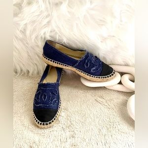 🔥🔥Auth Chanel Espedrilles Cap Toe Black / Blue Denim Canvas Shoes Sz 38 / US 8